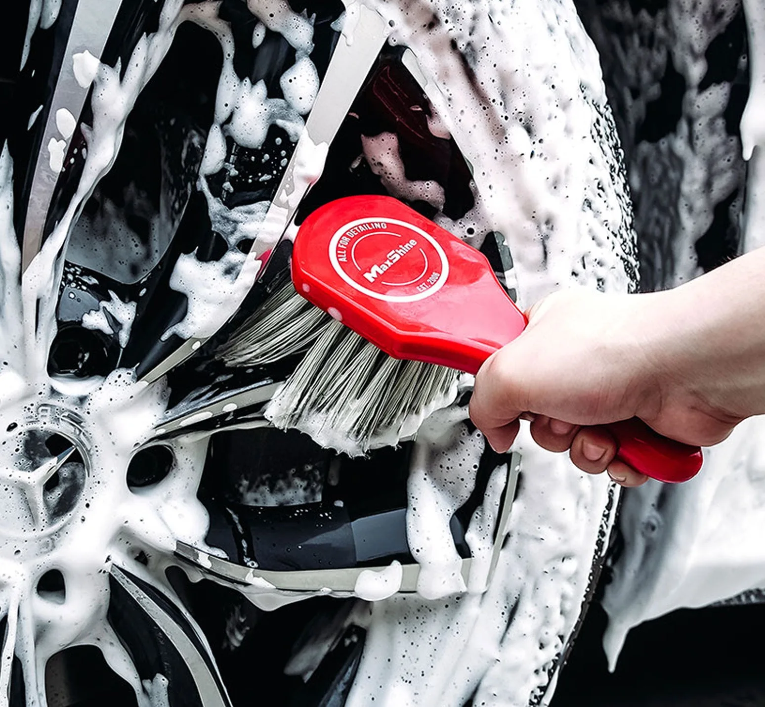 فرشة تاير وبدي MaxShine Medium-Duty Wheel & Body Cleaning Brush (صورة 2)